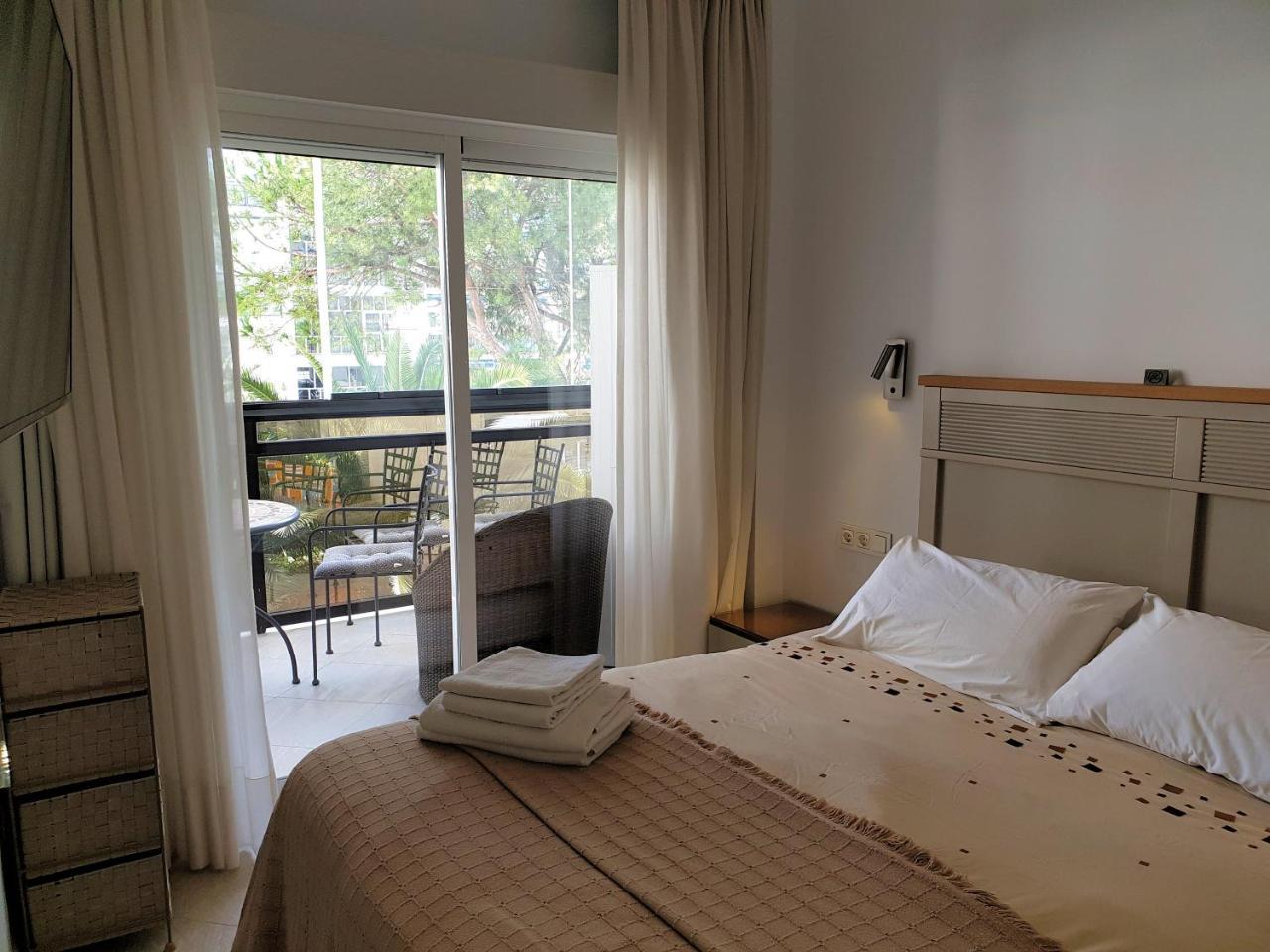 Skol Apartments มาร์เบยา ภายนอก รูปภาพ